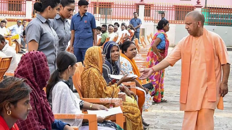 પશ્ચિમ બંગાળના હિંદુઓ યોગી